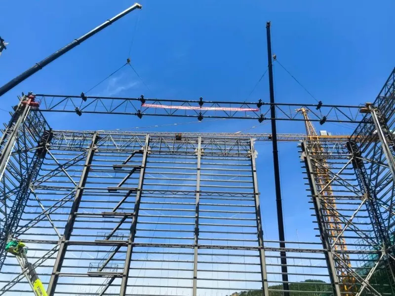 ईएचएसएस ने हान्हे केबल के लिए राष्ट्रीय स्तर के शील्डिंग हॉल की बीम लिफ्टिंग को पूरा किया